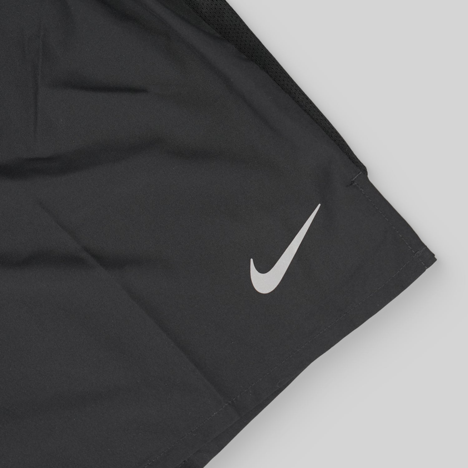Nike Black 7in Challenge Shorts Mens