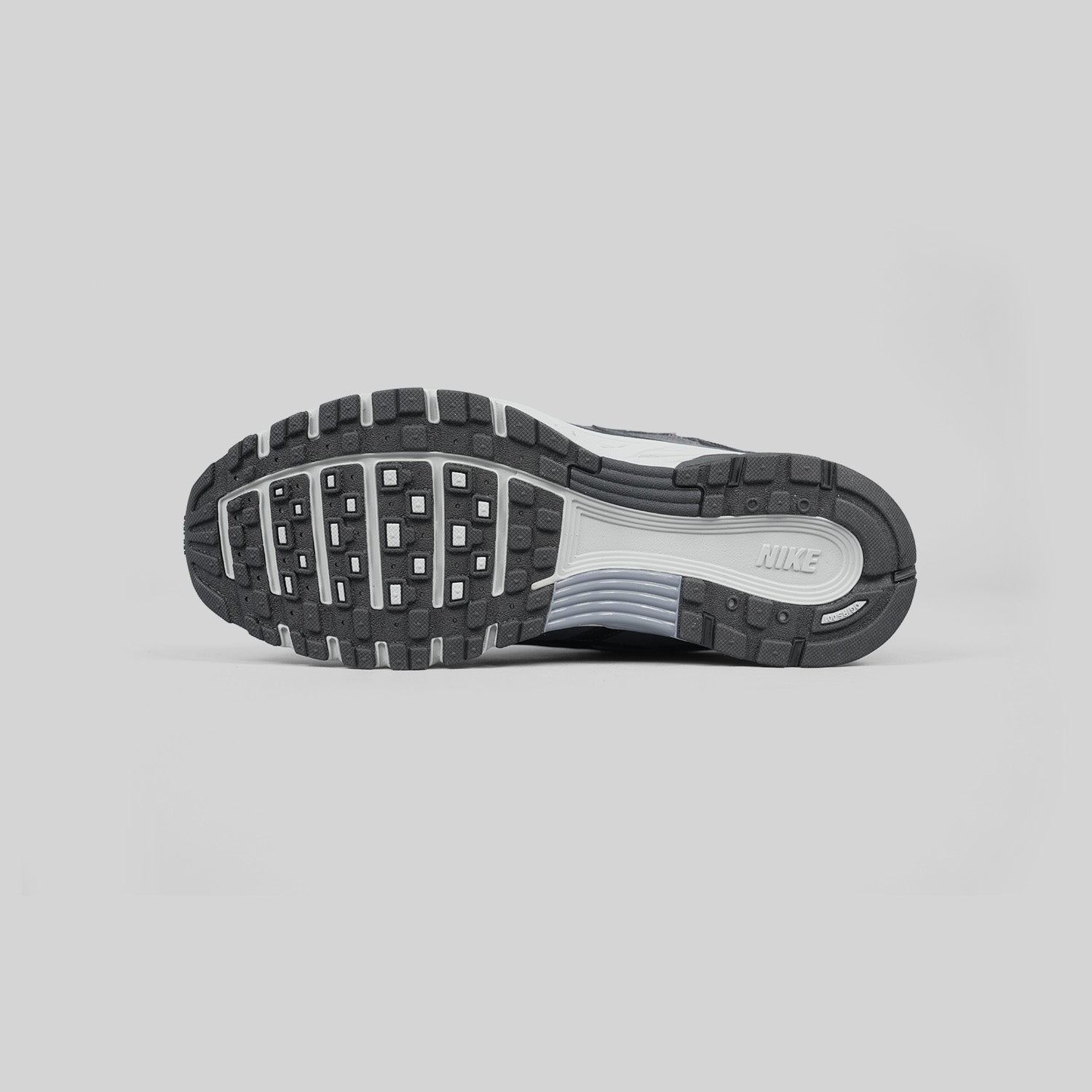 Nike P-6000 Trainers Anthracite Black Smoke Grey